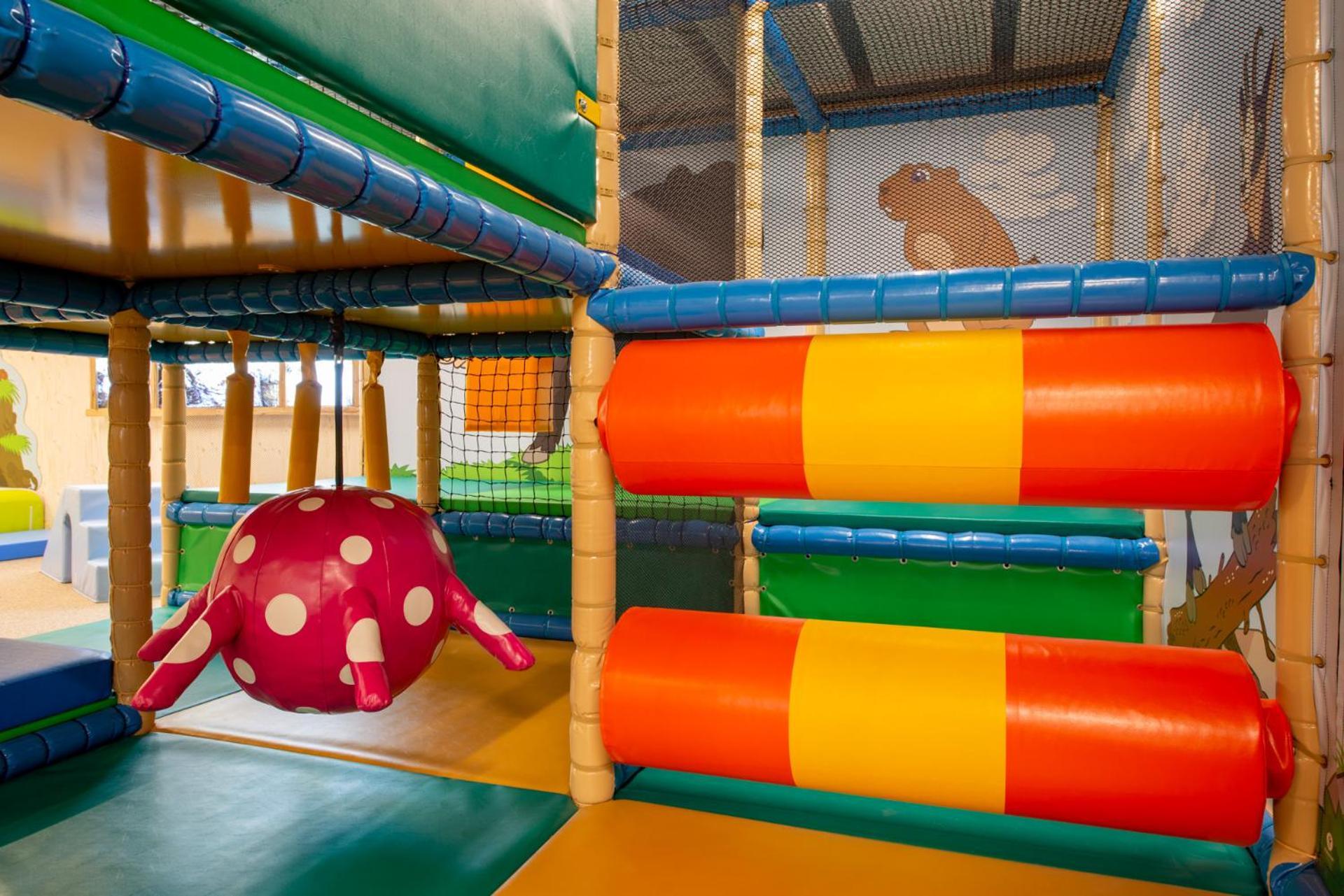 סאס-גרונד Montela Hotel & Resort - Casa Antares מראה חיצוני תמונה